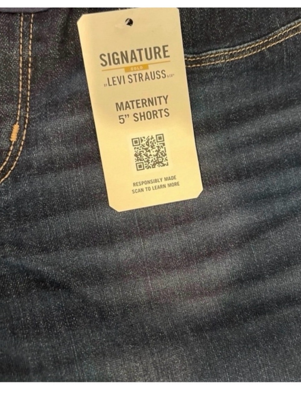 Levi Strauss Signature Gold Maternity Denim Shorts Size M NWT 5" Inseam Blue - Picture 8 of 13